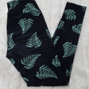 Lularoe fern leggings OS
